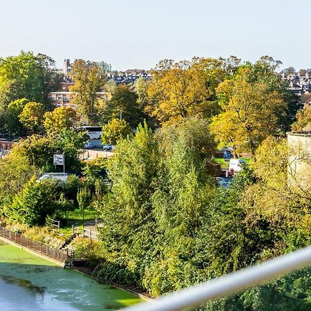 Appartamento Skyview Retreat @ Ryedale House York Esterno foto