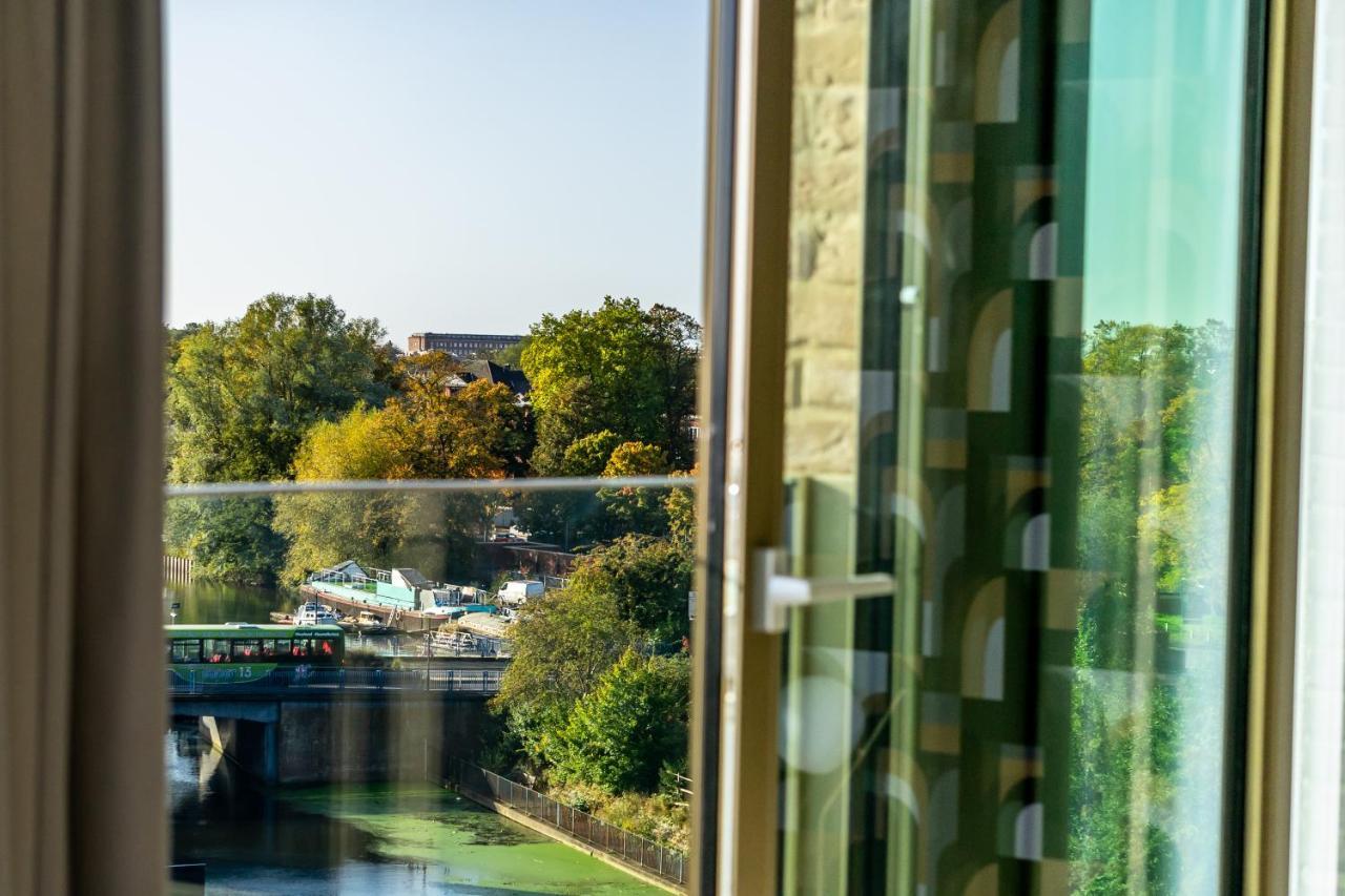 Appartamento Skyview Retreat @ Ryedale House York Esterno foto